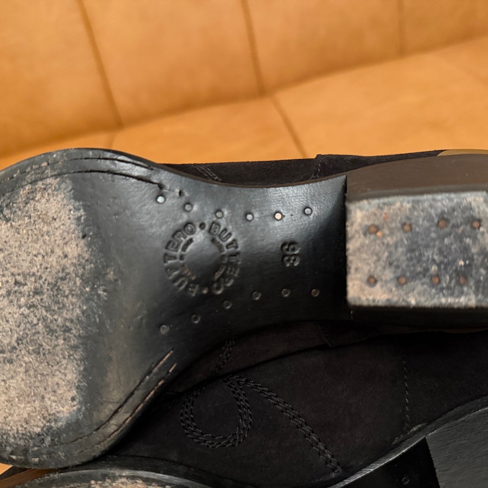 Elegant Black Suede Leather Ankle Booties Made in Italy - Picture 4 of 5
